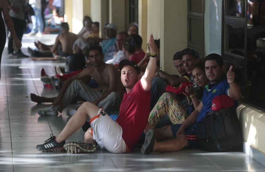 Belice dice no al paso de cubanos por su territorio