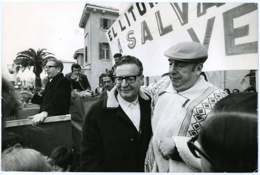 Nueva biografía de Pablo Neruda revela datos sobre su