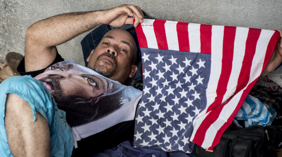 «Es un juego Cruel la Ley de Ajuste Cubano»