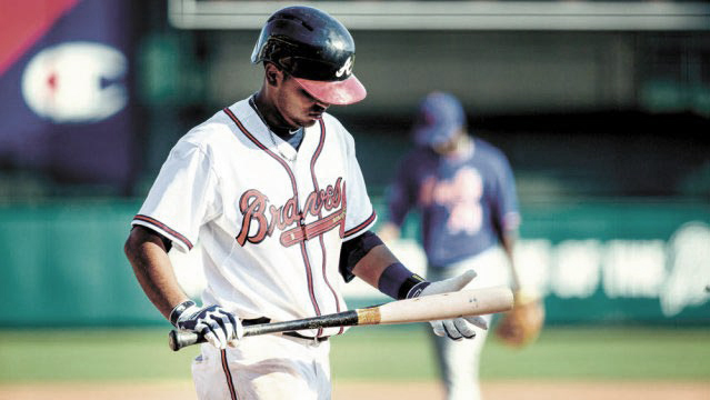 Elmer Reyes sigue mejorando en Puerto Rico