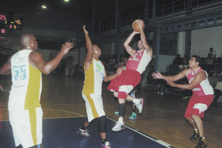 Toros del Norte necesitan dinero para Liga Las Américas