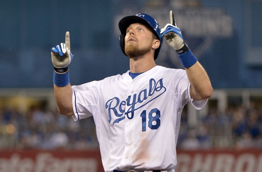 Ben Zobrist firmó con los Cachorros