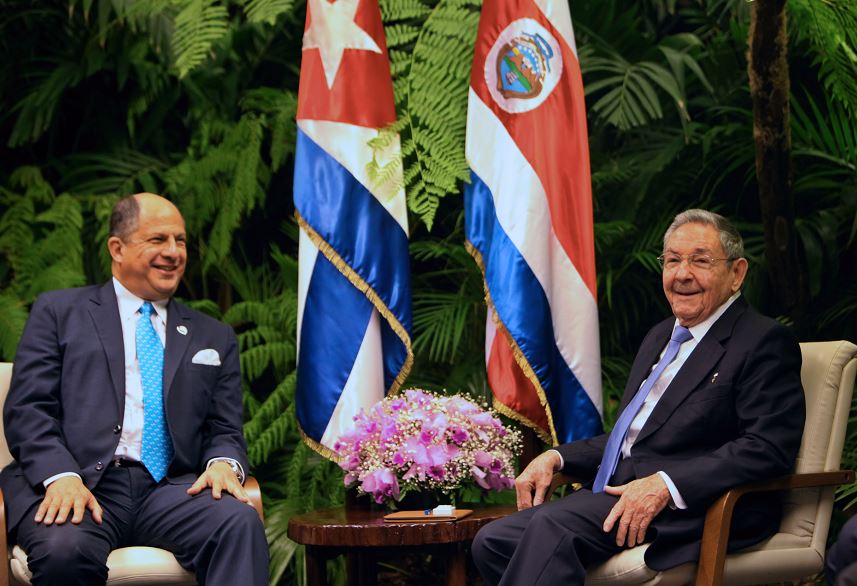 Costa Rica no dará más visas a migrantes cubanos