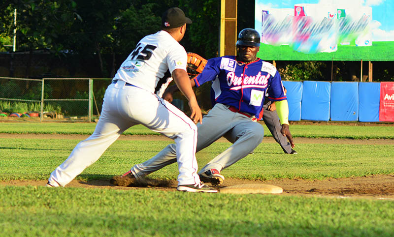 Oriental y Bóer mantienen el suspenso del cierre