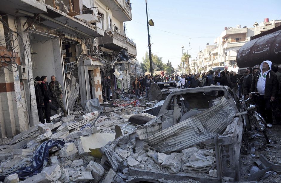 Al menos 32 muertos y 90 heridos en doble atentado en Siria