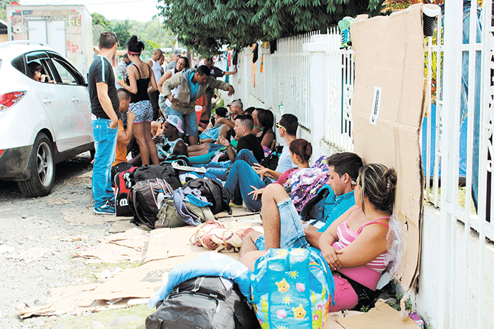 Cubanos víctimas de desconfianzas entre  países