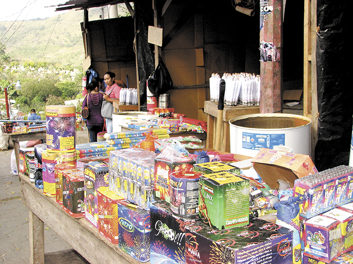 Venta de pólvora  no fue “explosiva”