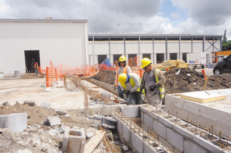 Construcción sigue pujante