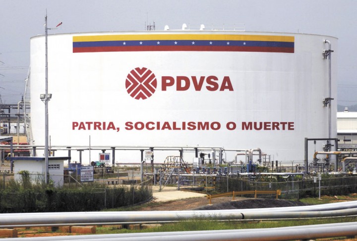 PDVSA suspende suministro de gas a Colombia