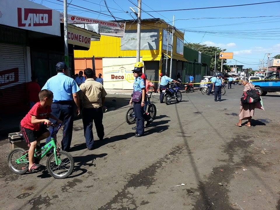 Muerte en el mercado Oriental