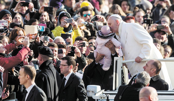 Misericordia y justicia en 2016