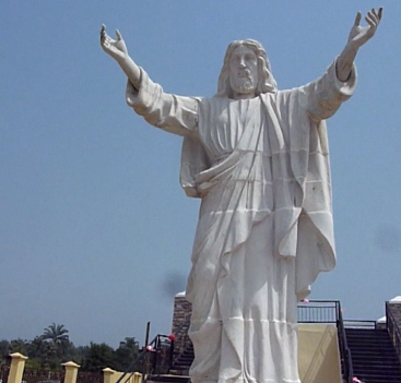 Inauguran en Nigeria «la mayor» estatua de Jesús en África