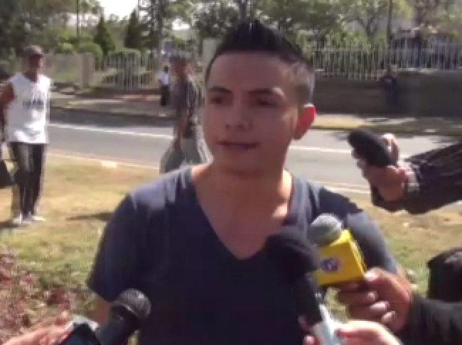 Denuncian a miembros de Forfunic por robo de celular