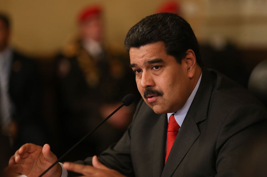 Nicolás Maduro hace cambios en su gabinete para enfrentar crisis