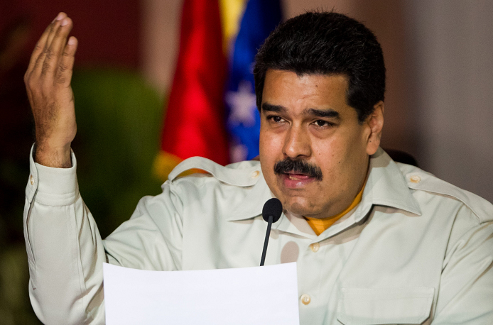 Venezuela: Nicolás Maduro sube precio de la gasolina por primera vez en 20 años