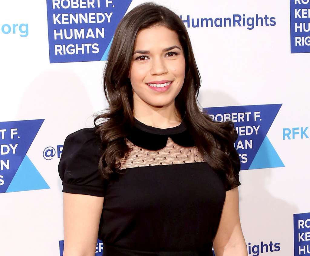 América Ferrera invita a votar en Iowa