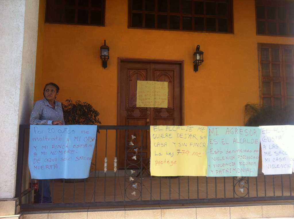 Renuncia alcalde de Camoapa