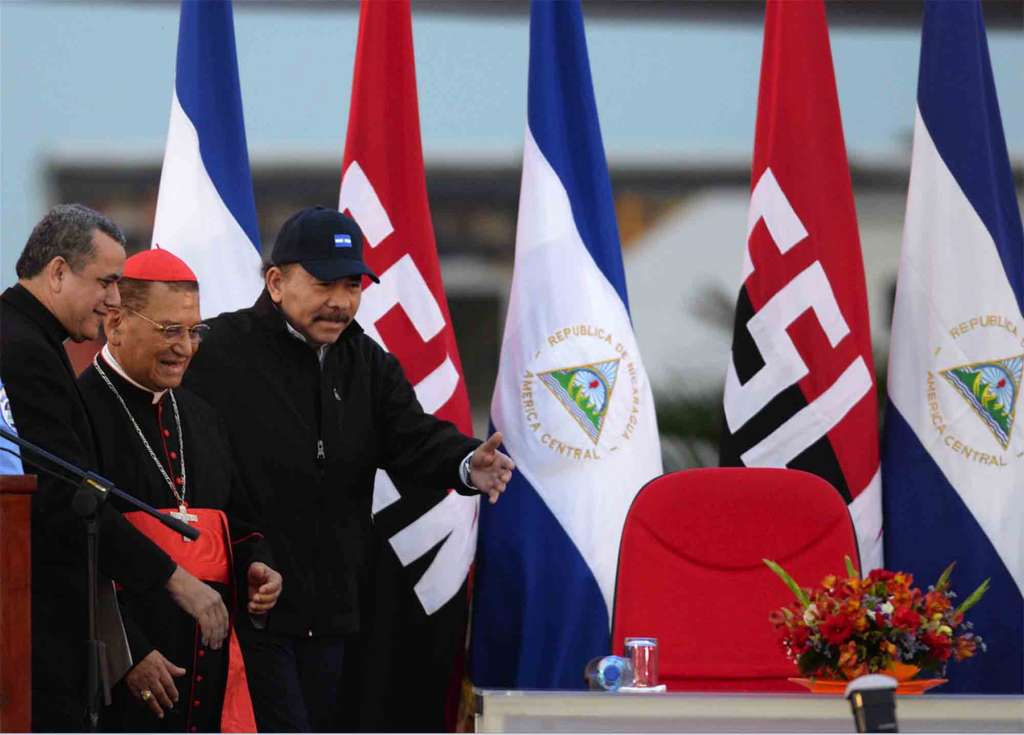 Cardenal Obando como prócer causa  polémica