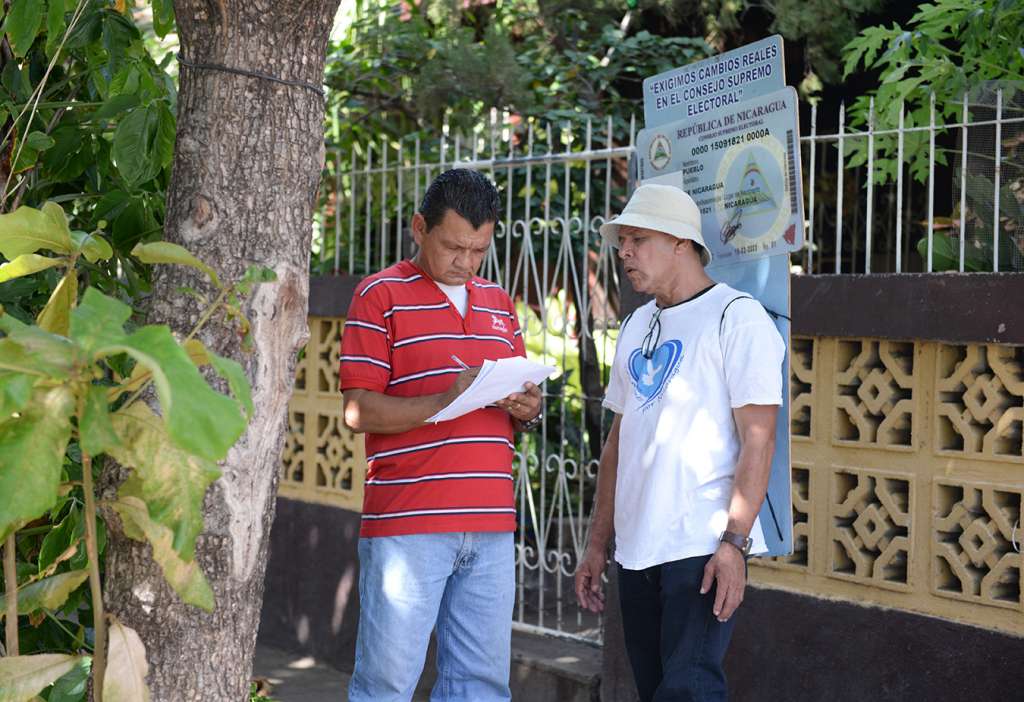 Extienden encuestas sobre  cédulas