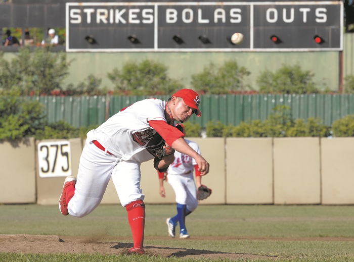 Peloteros a graduarse en el Campeonato Nacional de Beisbol