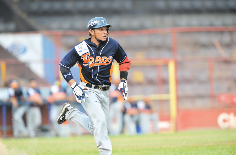 Ya asoma el Campeonato Nacional de Beisbol Superior