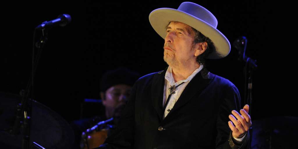 Bob Dylan quieren seguir los pasos de Frank Sinatra