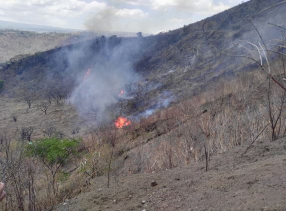 Incendio en laguna de Nejapa y cerro Motastepe