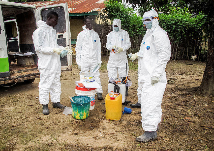 OMS pone fin a situación de emergencia internacional por brote de ébola