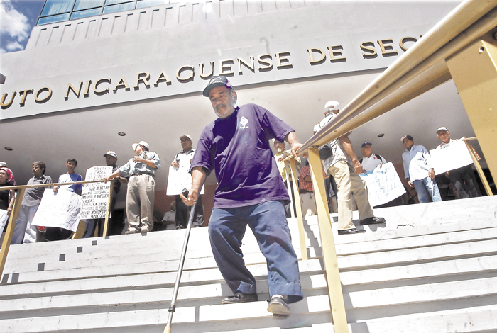 Expertos y diputados piden regular clínicas previsionales en Nicaragua