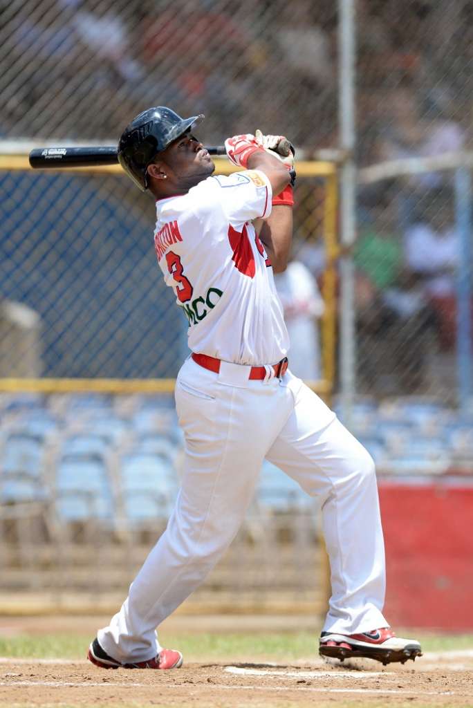 Costa Caribe y León inician serie hoy en beisbol nicaragüense