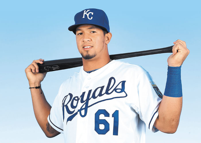 Cheslor Cuthbert subido a Grandes Ligas por Kansas City