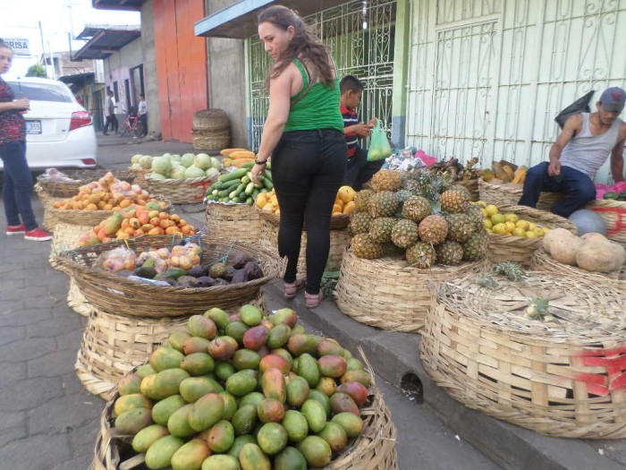 Comercio informal crece en Jinotega