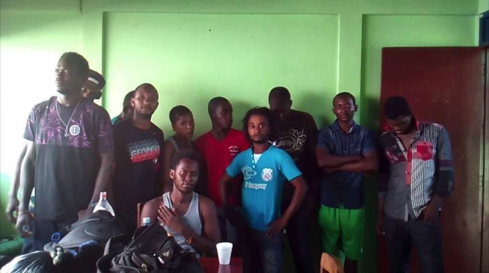 Once africanos abandonados en Nandaime