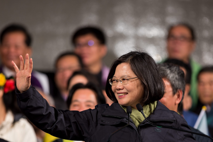 Tsai Ing-wen asume presidencia de Taiwán
