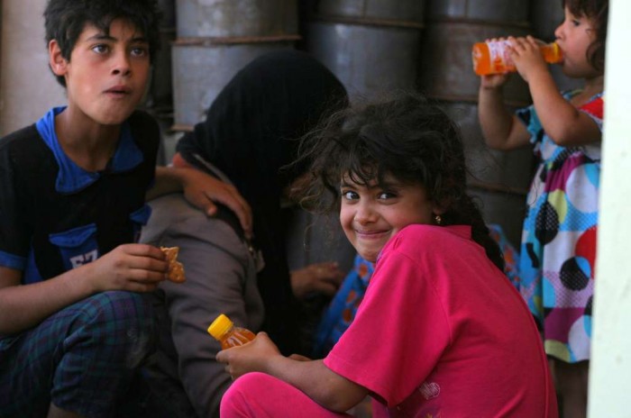 Unos 20,000 niños a merced del Estado Islámico en Faluya