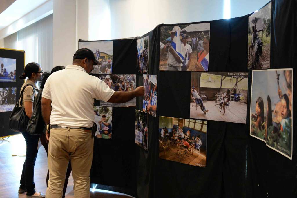 Fotografías sobre las protestas contra la construcción del Gran Canal
