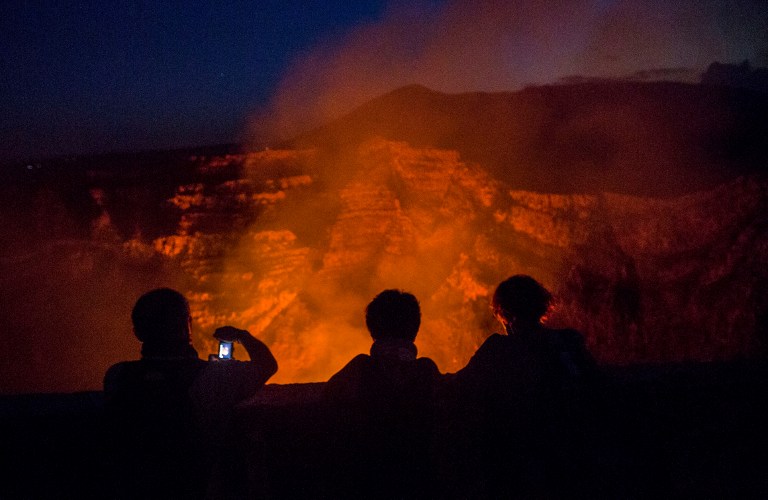 Científicos norteamericanos valoran peligrosidad en el Volcán Masaya