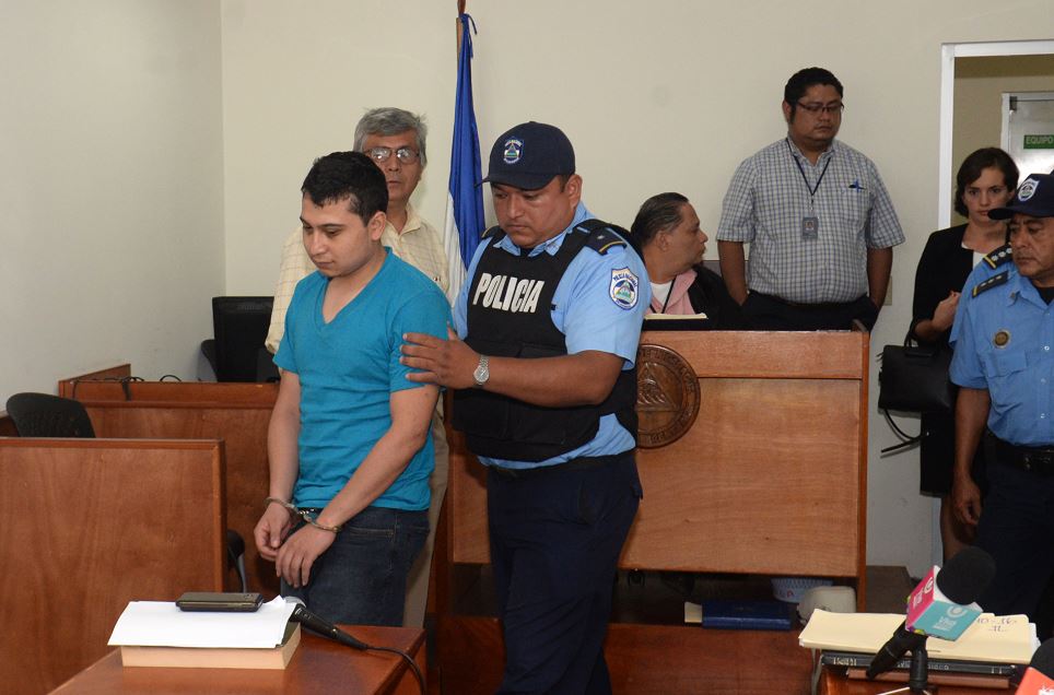 Becario mexicano procesado en Nicaragua a salvo en su casa