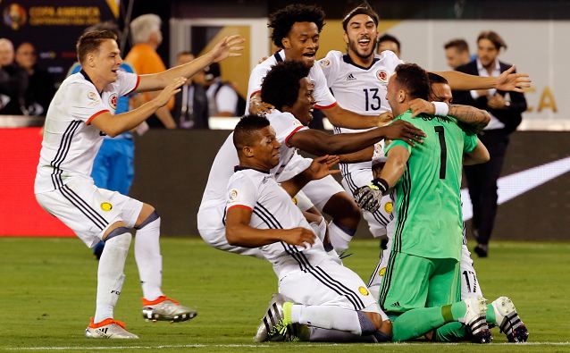 Colombia aclama a Ospina, héroe del pase a la semifinal