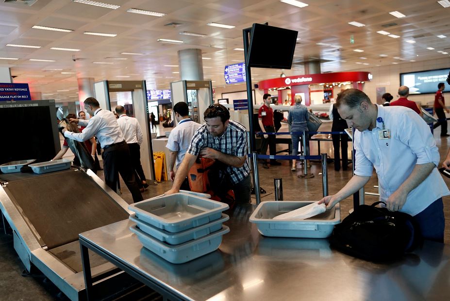 Identifican a dos terroristas del atentado en aeropuerto de Estambul