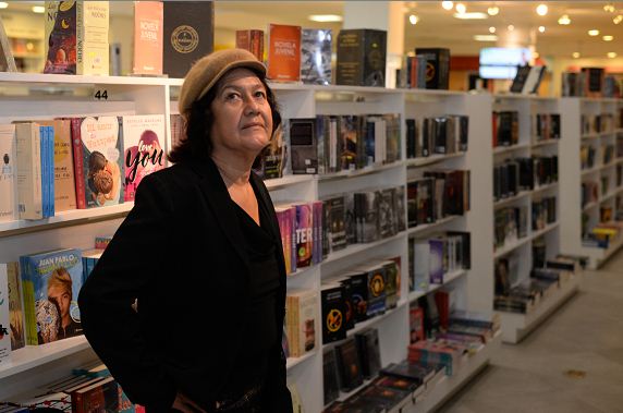 Poemas de Linda Wong-Valle