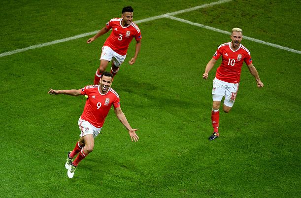 El técnico de Gales elogia sacrificio de sus jugadores ante Bélgica