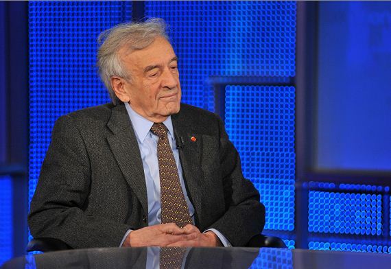 Muere el Nobel Elie Wiesel, superviviente de los campos nazis