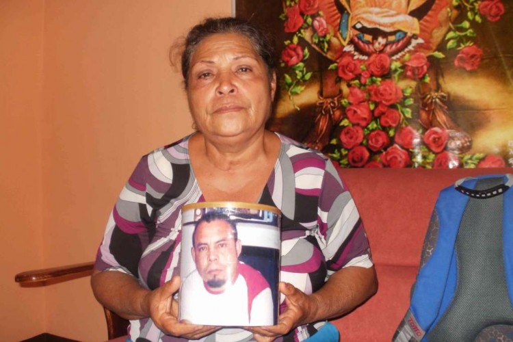 Sigue colecta para repatriar a nica muerto en España