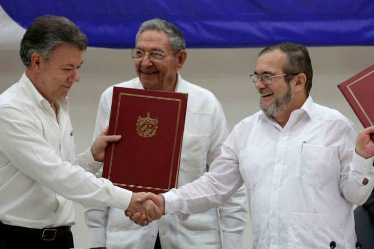 Quien no se acoja a la paz queda fuera de las FARC