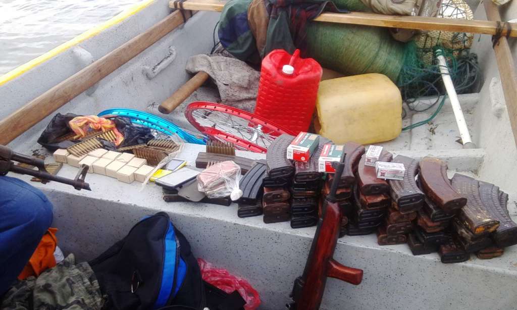 Capturan a nicas y a un salvadoreño armados en Golfo de Fonseca