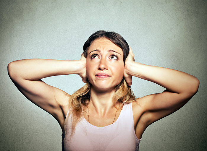 Escuchar nuestra voz en una grabación suele ser molesto. Revista Domingo le explica por qué nos ocurre esto.