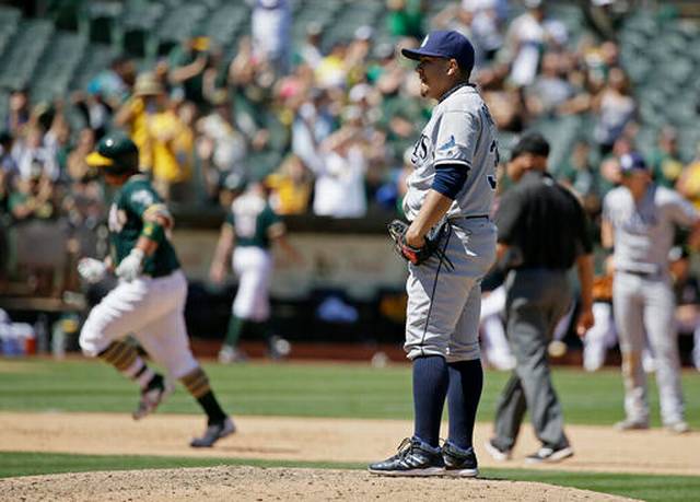 Cheslor Cuthbert pierde racha y Erasmo Ramírez pierde juego