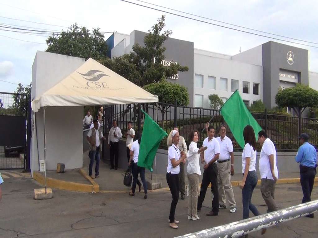 Partido Conservador inscribe a su fórmula