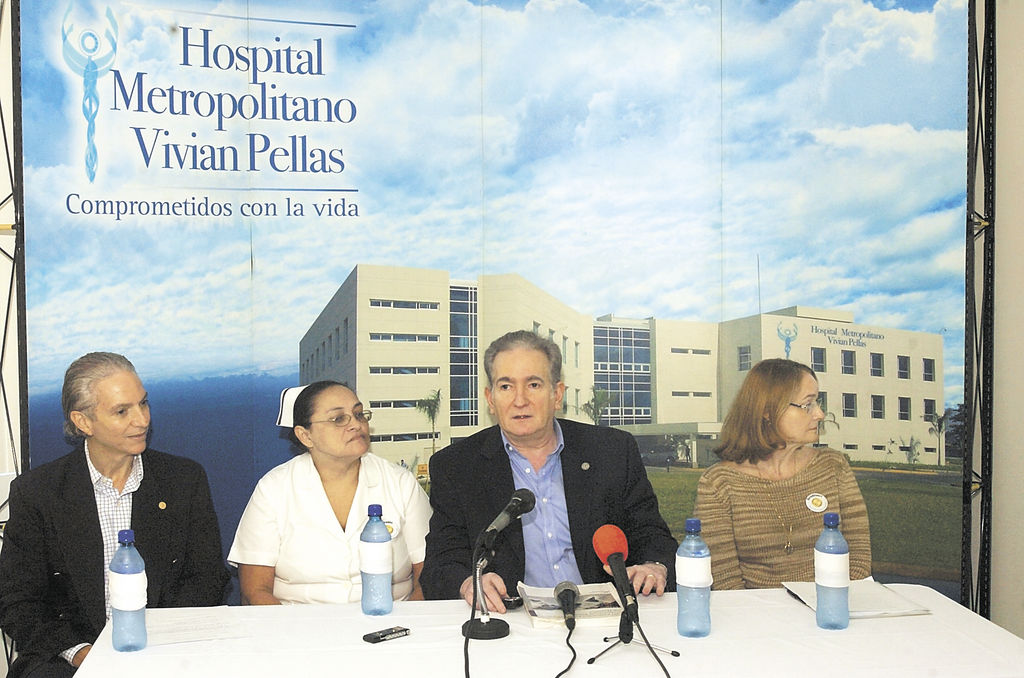 Congreso médico en el Hospital Metropolitano Vivian Pellas